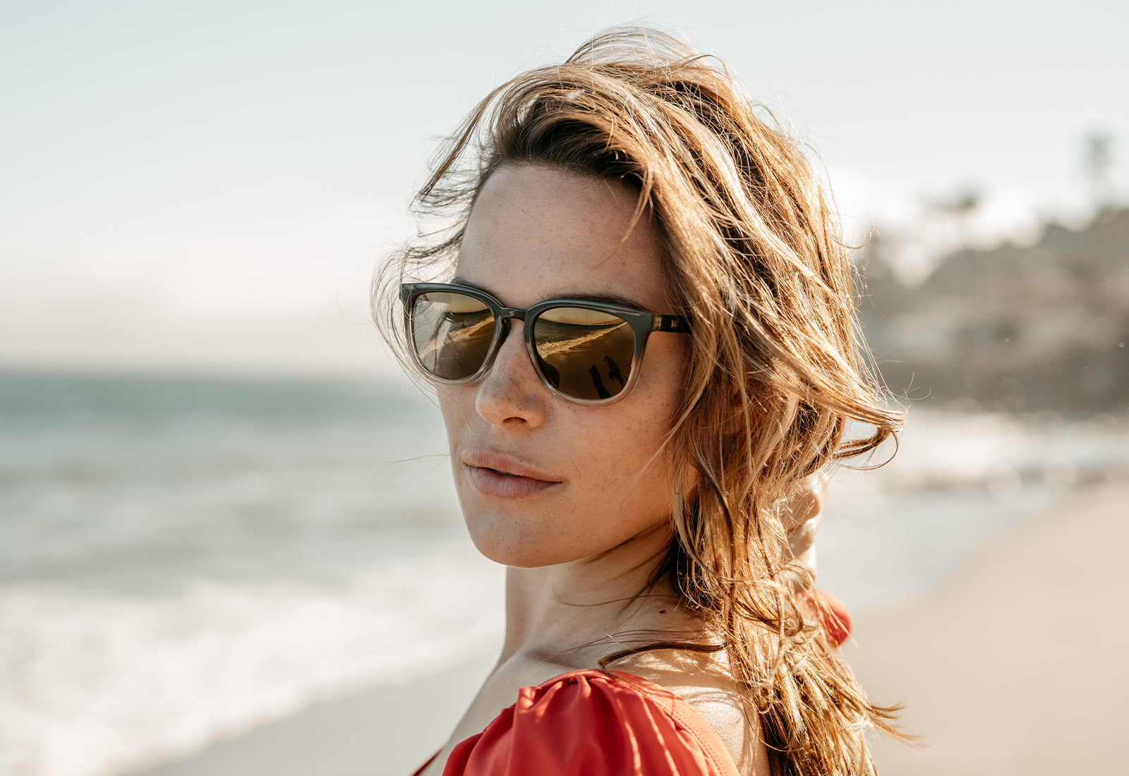 Sunglasses with Brown Frames and Polarized Gold Lenses, Model